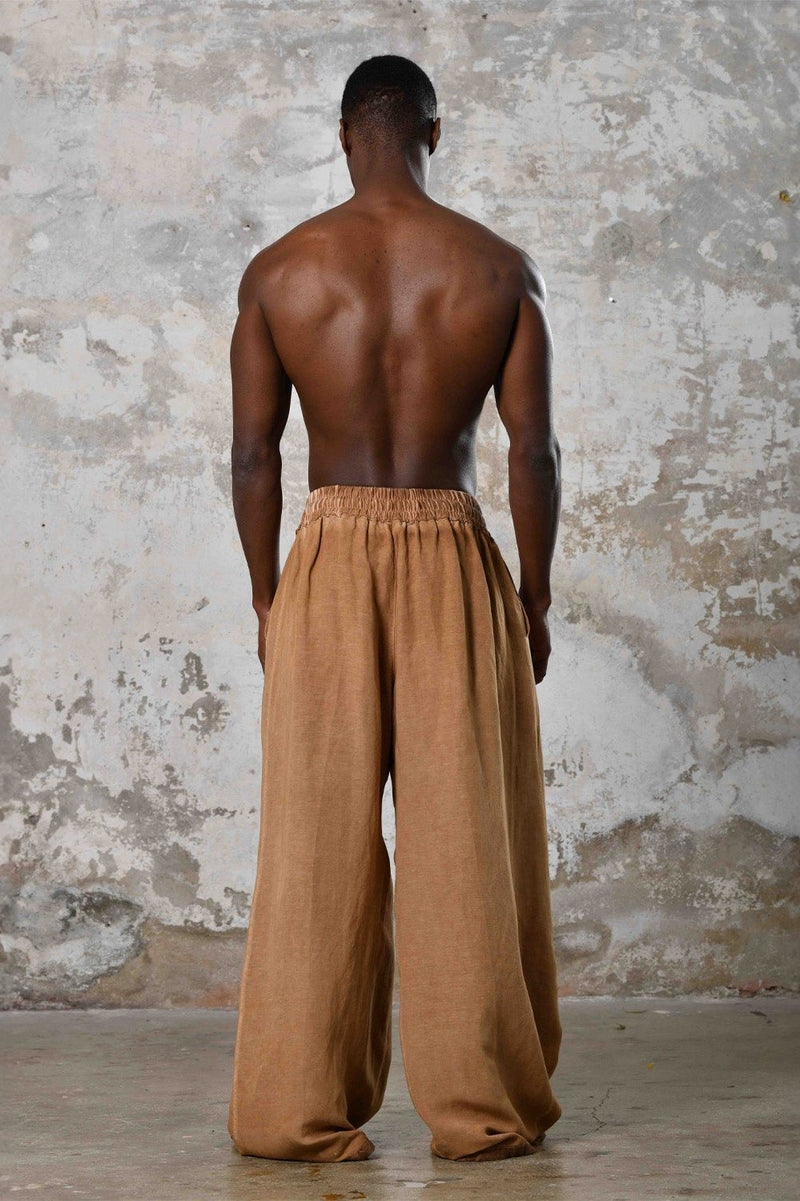 Aros Pants Zhenabia, Image