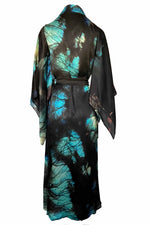 Schiller Bedouin Kimono, Image