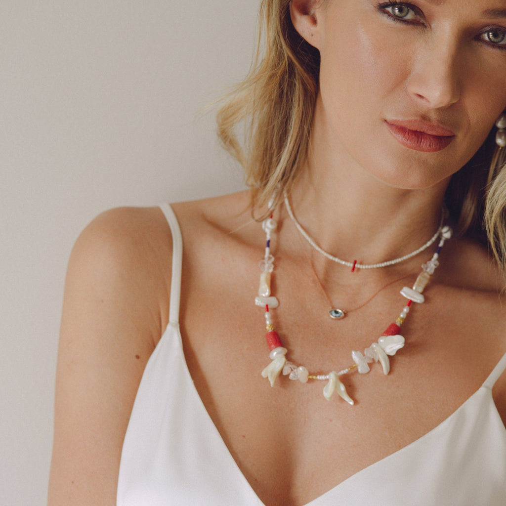 Vanity Pearl Choker