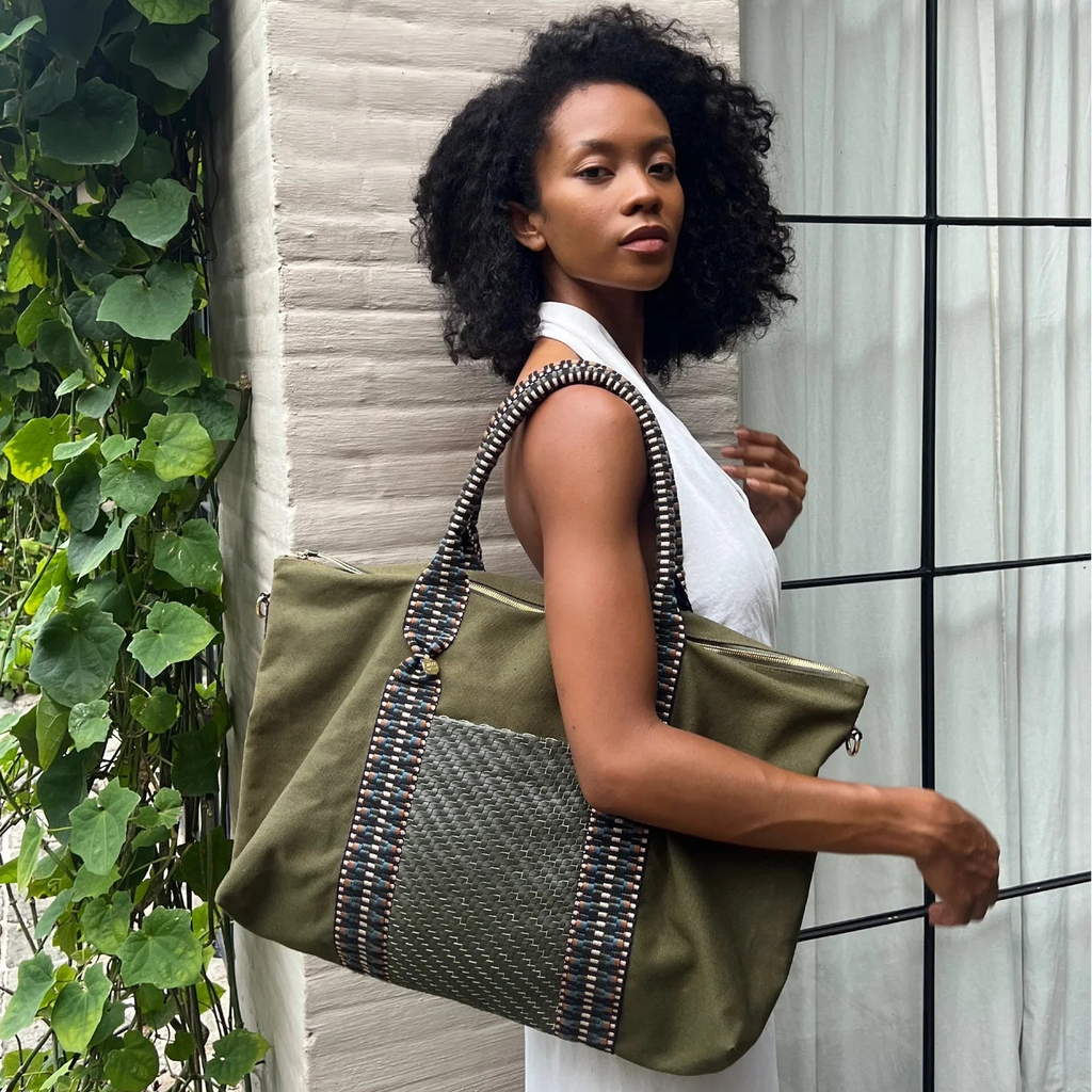 Sayan Travel Bag Dark Olive Canvas