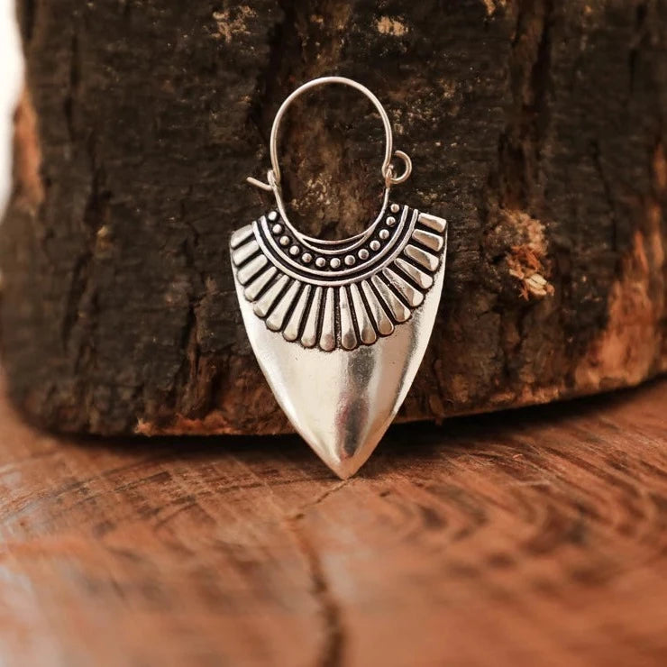 Shield Earrings Tribal Desert, Image